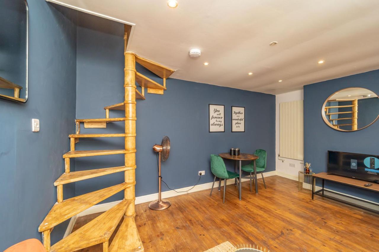 Cosy And Quirky 1 Bedroom Flat With Small Court Yard Next To Brighton Seafront Exterior foto