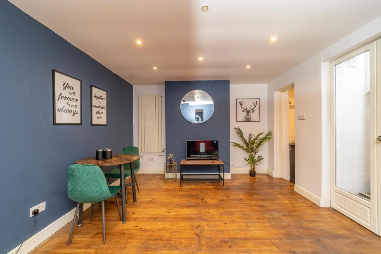 Cosy And Quirky 1 Bedroom Flat With Small Court Yard Next To Brighton Seafront Exterior foto